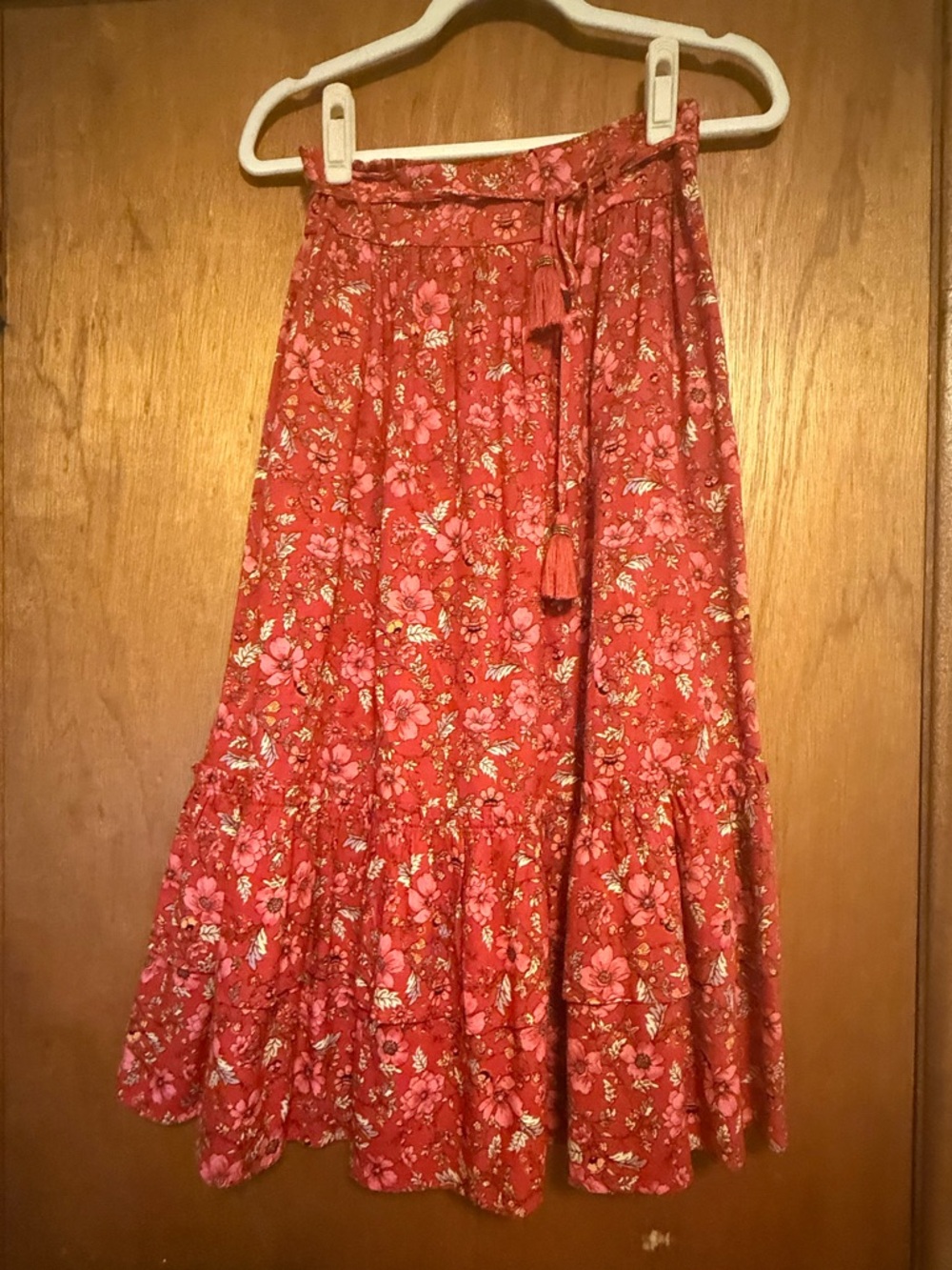 🌺 Red Floral Midi Skirt – Flowy + Feminine